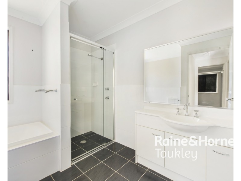 1 Fourth Avenue, Toukley NSW 2263