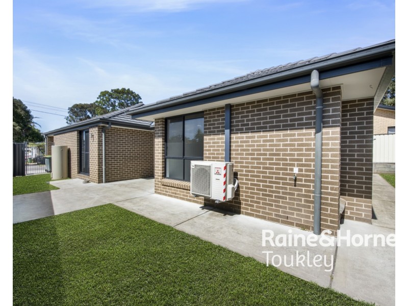 1 Fourth Avenue, Toukley NSW 2263