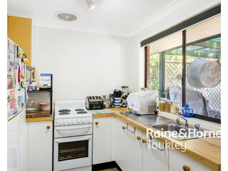 41 Vincent Close, Buff Point NSW 2262