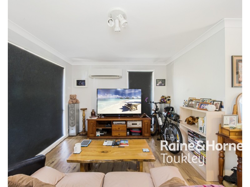 41 Vincent Close, Buff Point NSW 2262