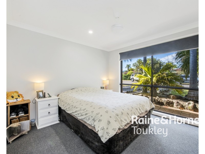 41 Vincent Close, Buff Point NSW 2262