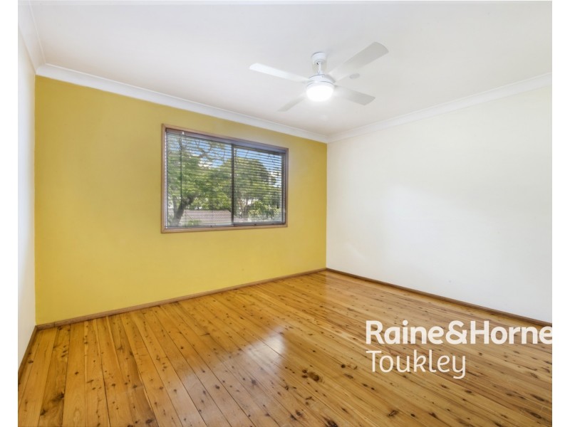 31 Montrose Street, Mannering Park NSW 2259