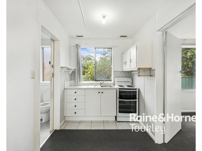 2/174 Sunrise Avenue, Halekulani NSW 2262