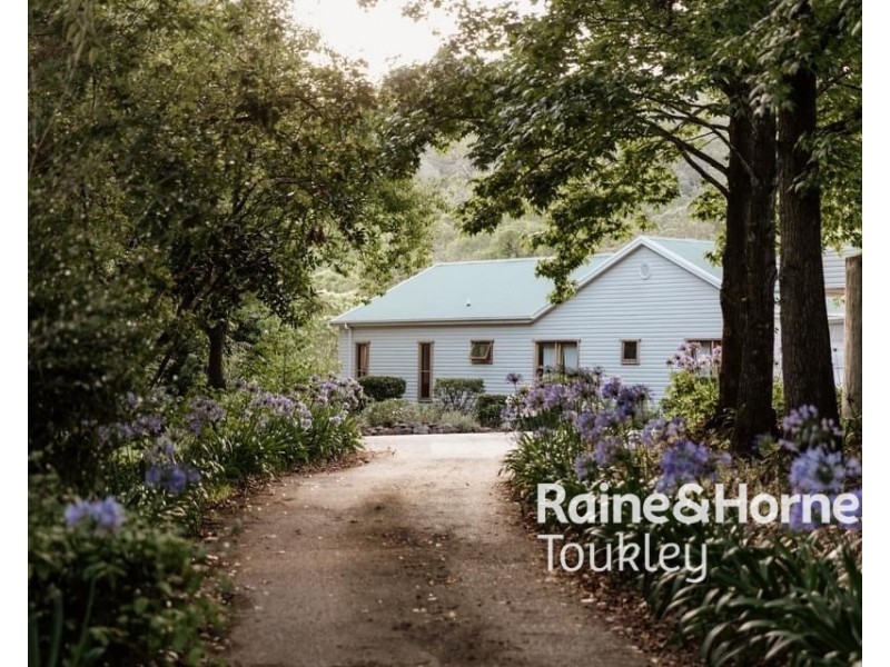 1698B Yarramalong Road, Yarramalong NSW 2259