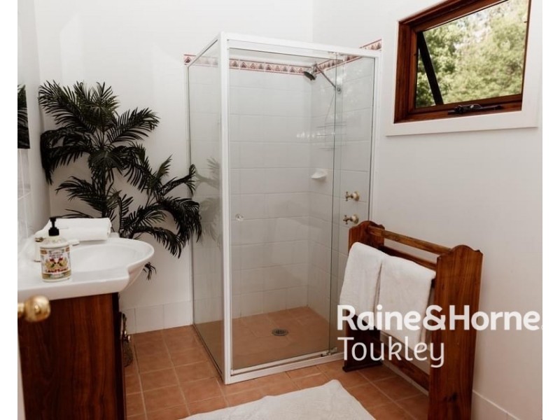 1698B Yarramalong Road, Yarramalong NSW 2259