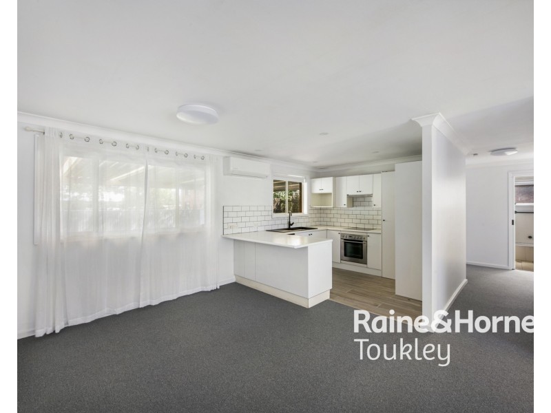 2 Skyline Street, Gorokan NSW 2263