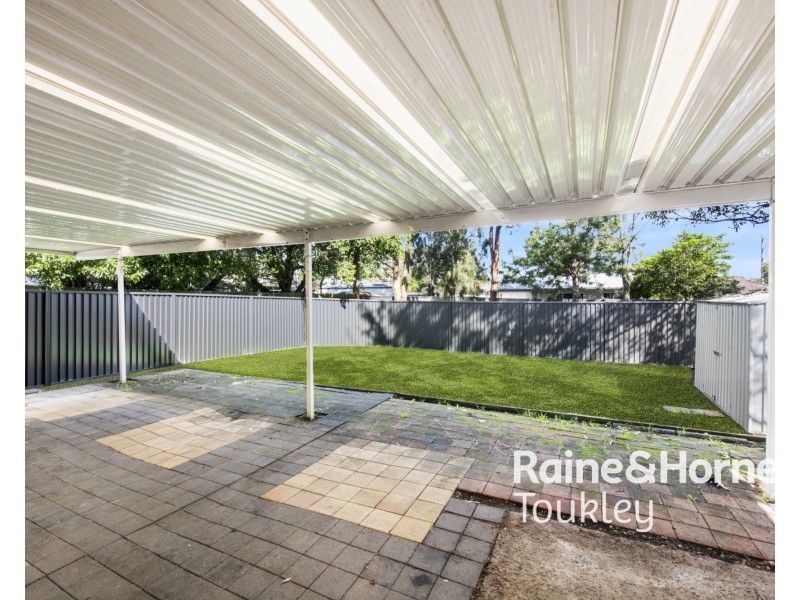 2 Skyline Street, Gorokan NSW 2263