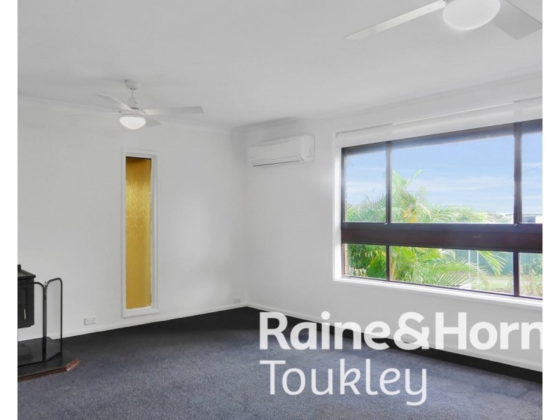 40 Craigie Avenue, Kanwal NSW 2259