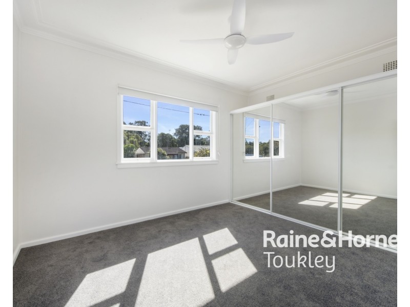 17 Ninth Avenue, Toukley NSW 2263