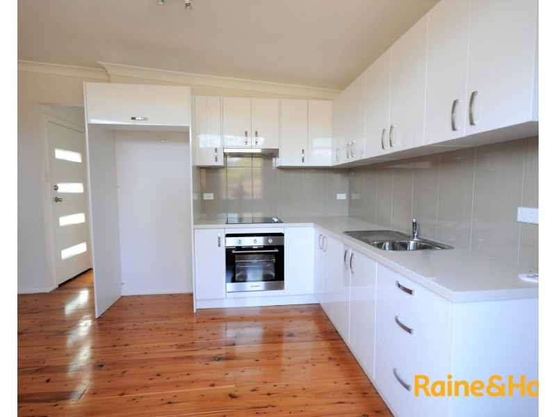 35 Manoa Road, Budgewoi NSW 2262