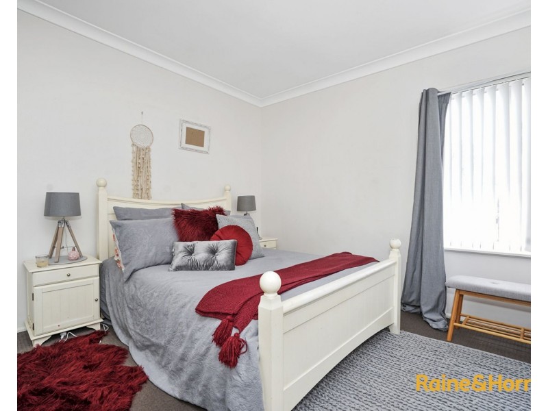 35 Manoa Road, Budgewoi NSW 2262