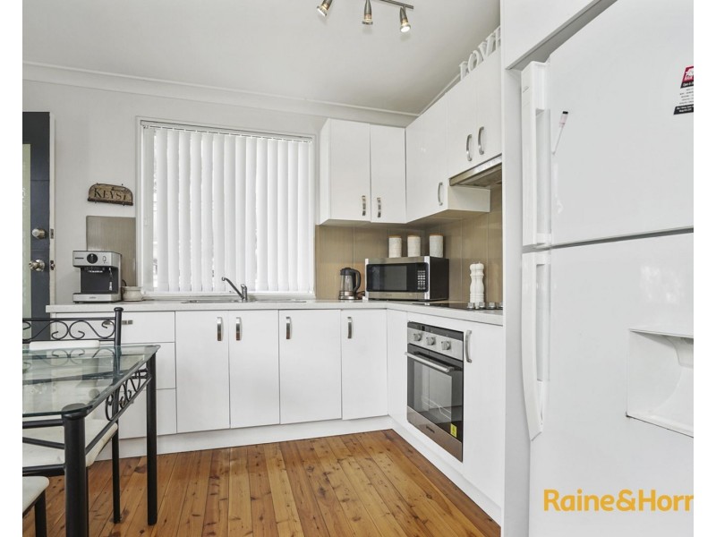 35 Manoa Road, Budgewoi NSW 2262