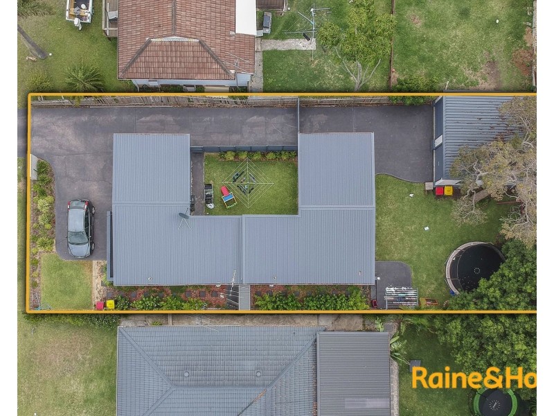 35 Manoa Road, Budgewoi NSW 2262