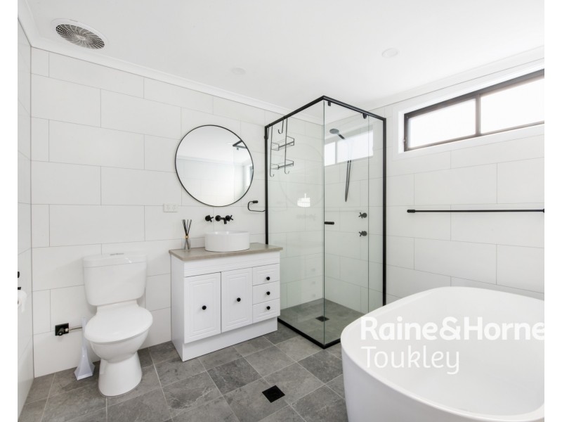 48A McKellar Boulevard, Blue Haven NSW 2262