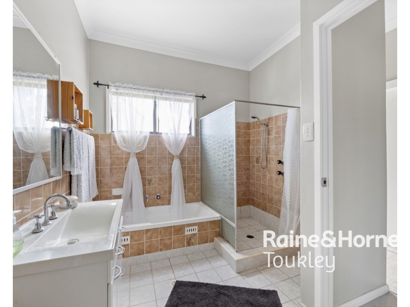 65A Ocean View Road, Gorokan NSW 2263