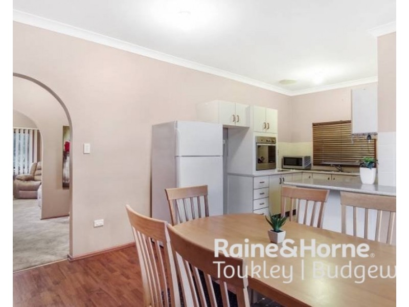 1 Ourringo Ave, Lake Haven NSW 2263