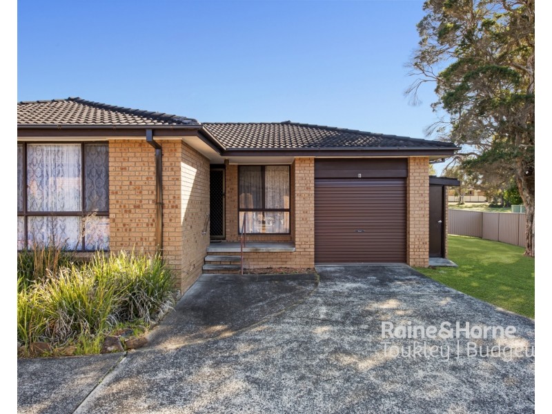 8/9-11 Gascoigne Road, Gorokan NSW 2263