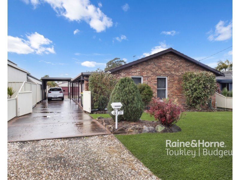 37 Emu Drive, San Remo NSW 2262
