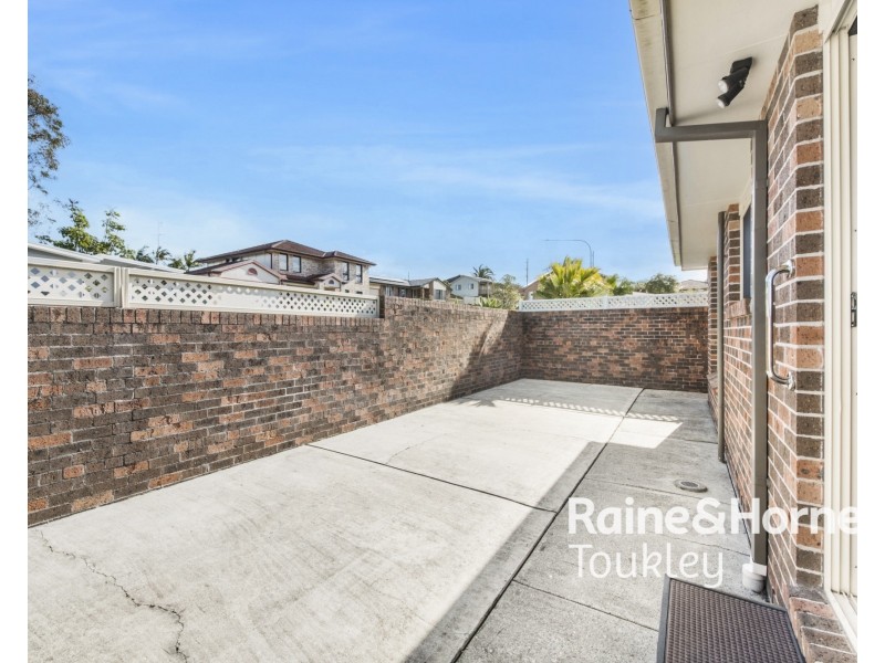 36 Twin Lakes Drive, Lake Haven NSW 2263