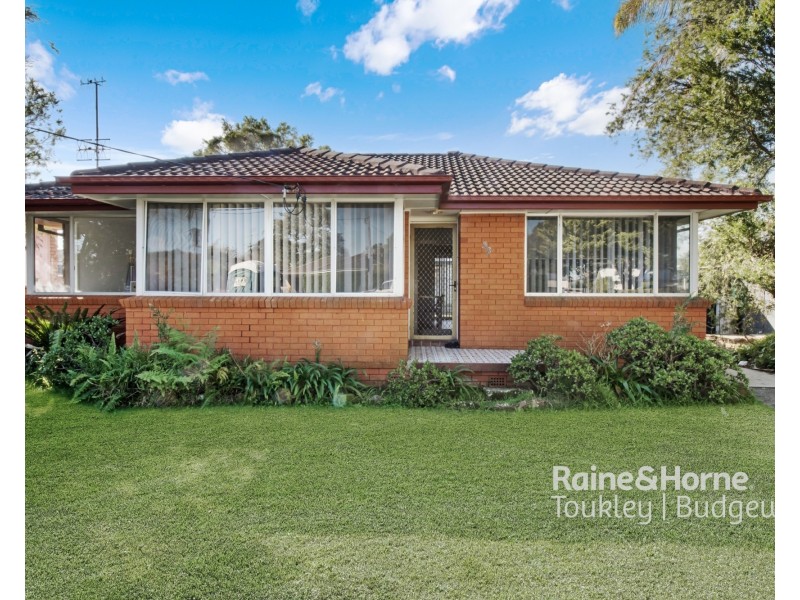 38 Crossingham Street, Canton Beach NSW 2263