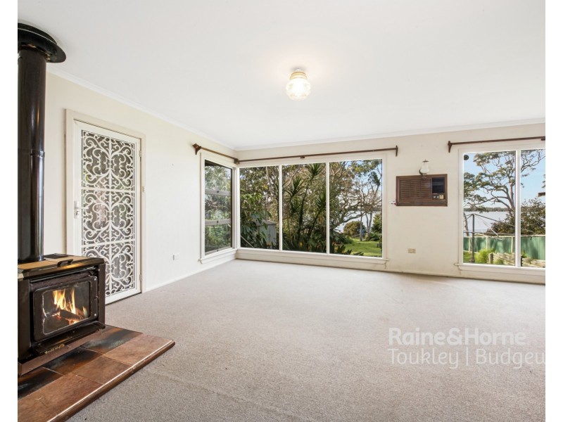 113 Sunrise Avenue, Halekulani NSW 2262