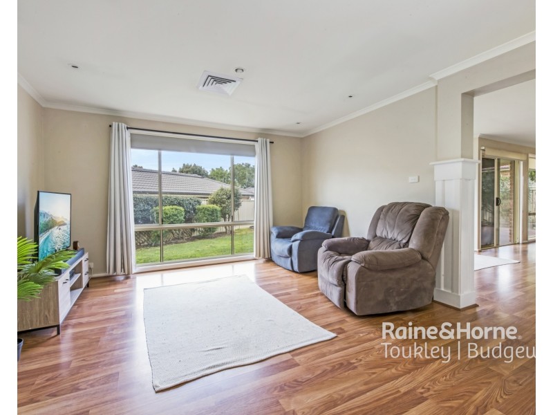 7 Spotted Gum Close, Hamlyn Terrace NSW 2259