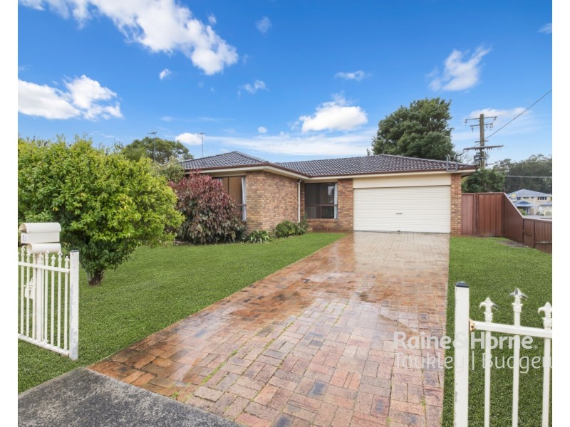 1 Elua Avenue, Budgewoi NSW 2262