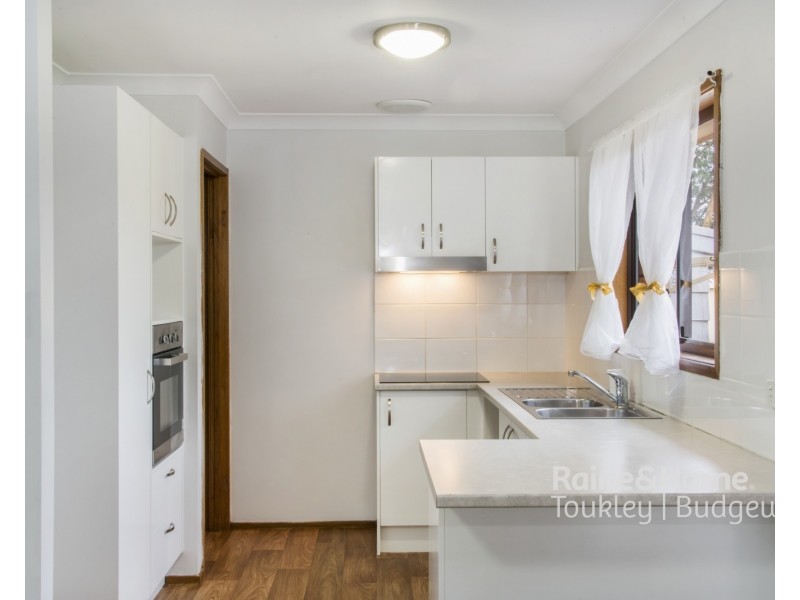 1 Elua Avenue, Budgewoi NSW 2262