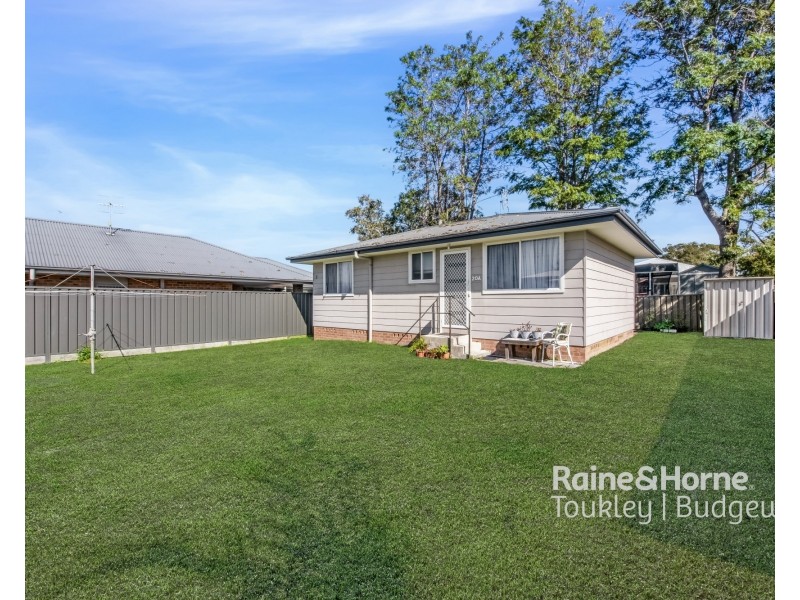 20A Heador Street, Toukley NSW 2263