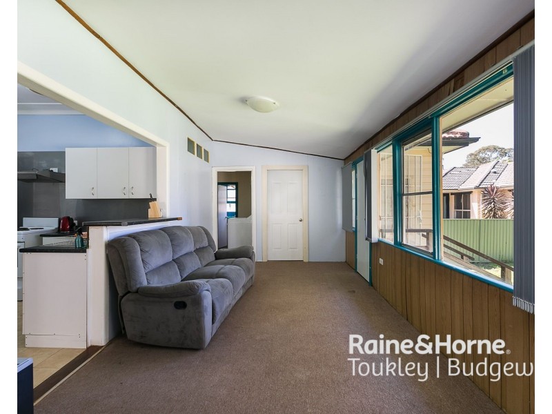 7 Emu Drive, San Remo NSW 2262