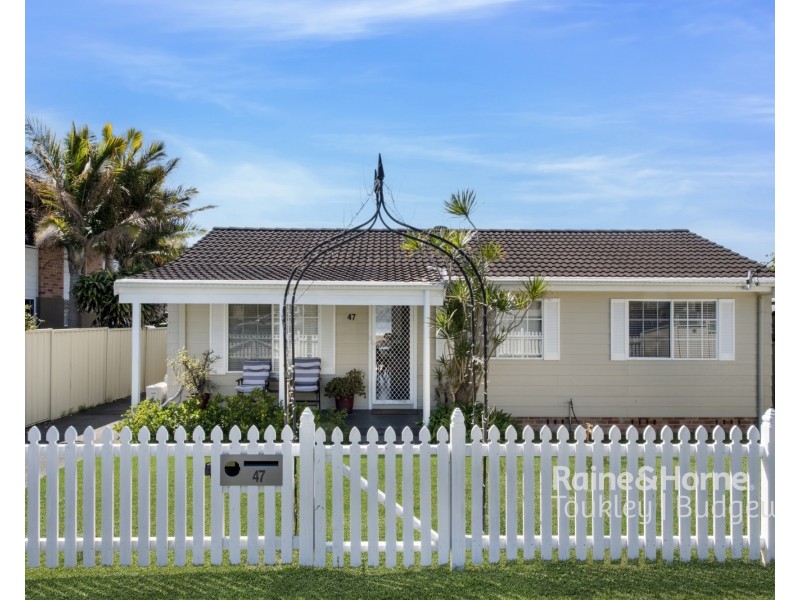 47 Woodlawn Drive, Budgewoi NSW 2262