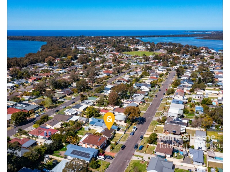 47 Woodlawn Drive, Budgewoi NSW 2262