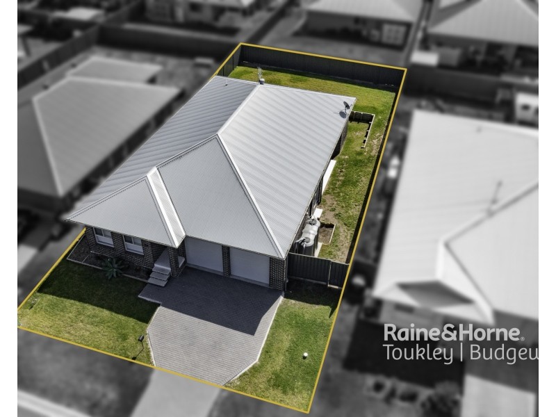 12 Lawrence Avenue, Wyee NSW 2259