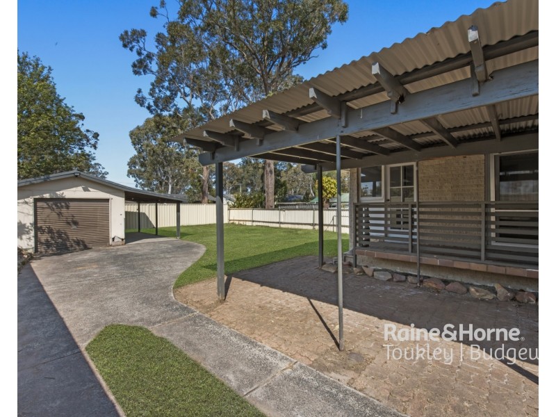 13 McCrea Boulevard, San Remo NSW 2262