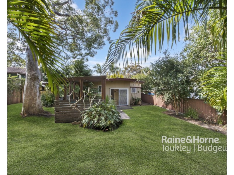 72 Delia Avenue, Budgewoi NSW 2262
