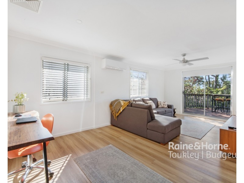 21 Donald Avenue, Kanwal NSW 2259