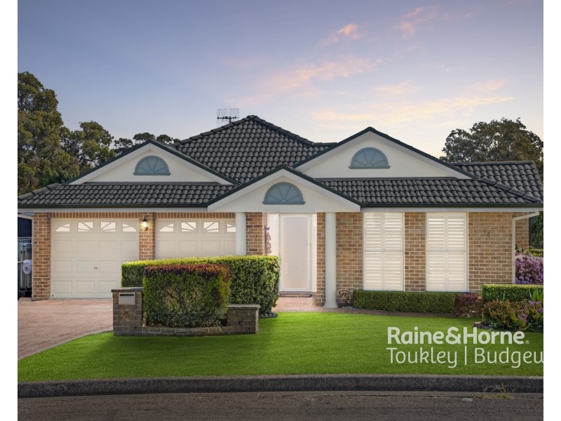 16 Eighth Avenue, Toukley NSW 2263