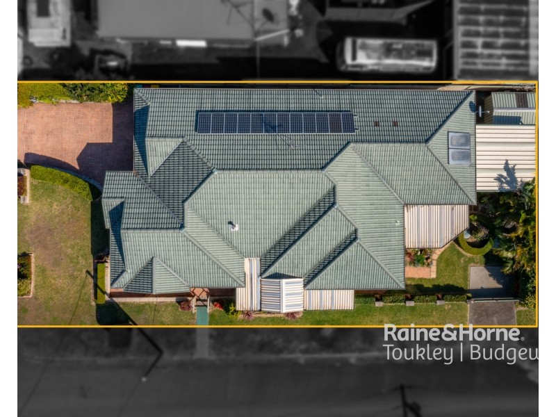 16 Eighth Avenue, Toukley NSW 2263