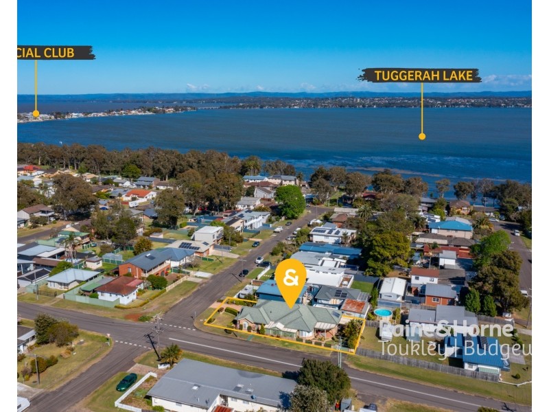 16 Eighth Avenue, Toukley NSW 2263