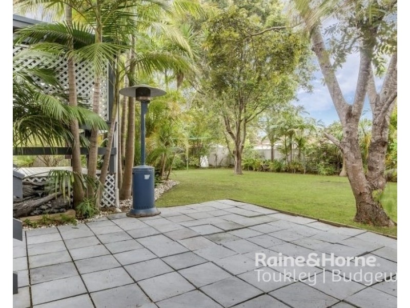 10 Regent Street, Buff Point NSW 2262