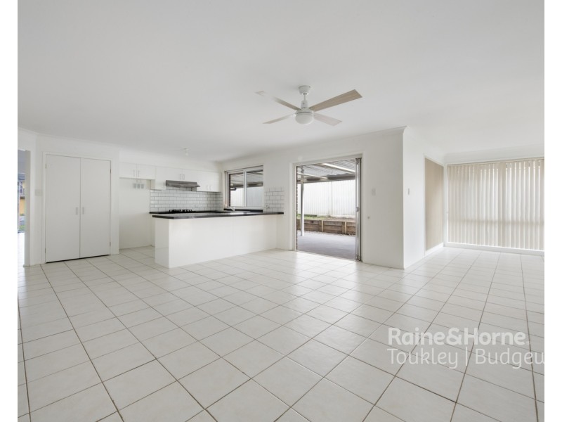 55 Northcott Avenue, Watanobbi NSW 2259