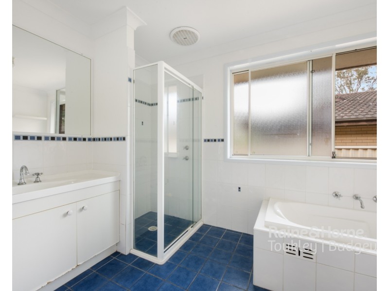 55 Northcott Avenue, Watanobbi NSW 2259