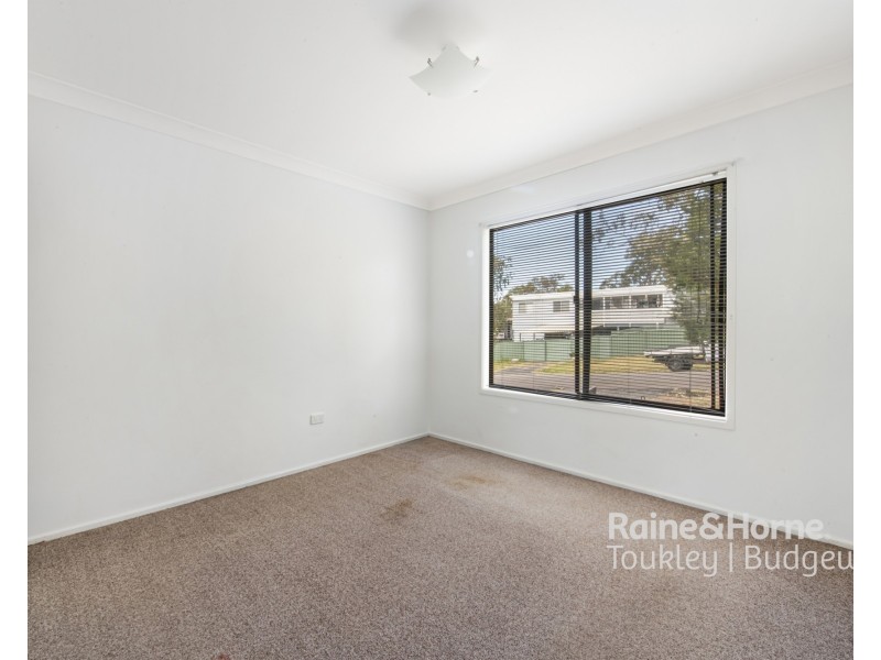 17 Taminga Road, Gorokan NSW 2263