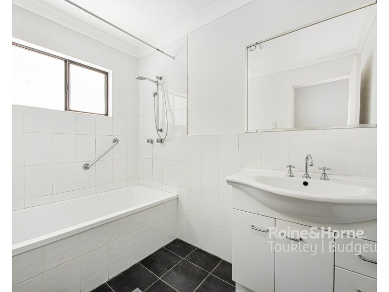 17 Taminga Road, Gorokan NSW 2263