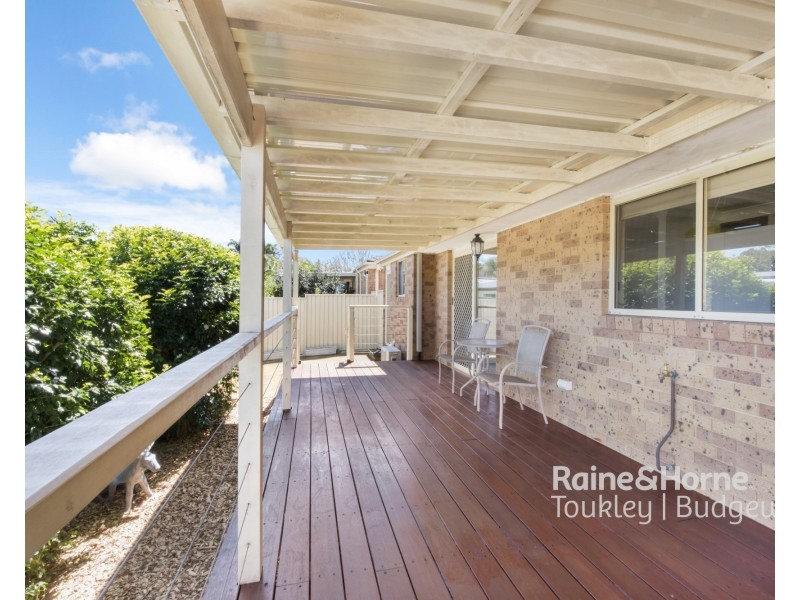 2/8 Canton Beach Road, Toukley NSW 2263