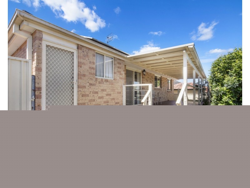 2/8 Canton Beach Road, Toukley NSW 2263