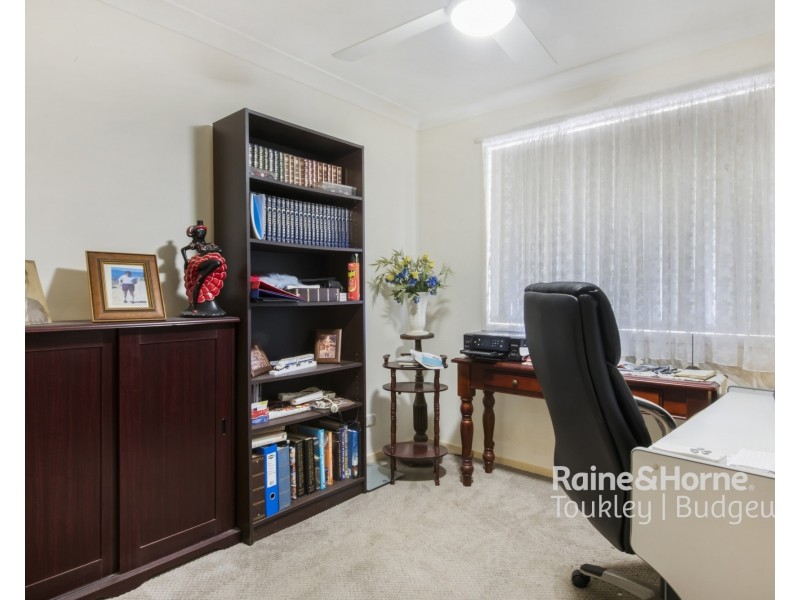 2/8 Canton Beach Road, Toukley NSW 2263