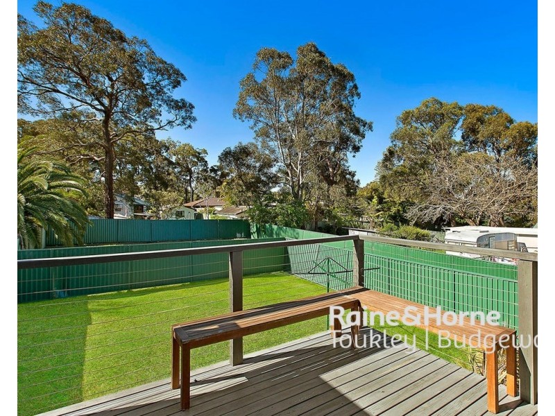 7 Goobarabah Avenue, Lake Haven NSW 2263