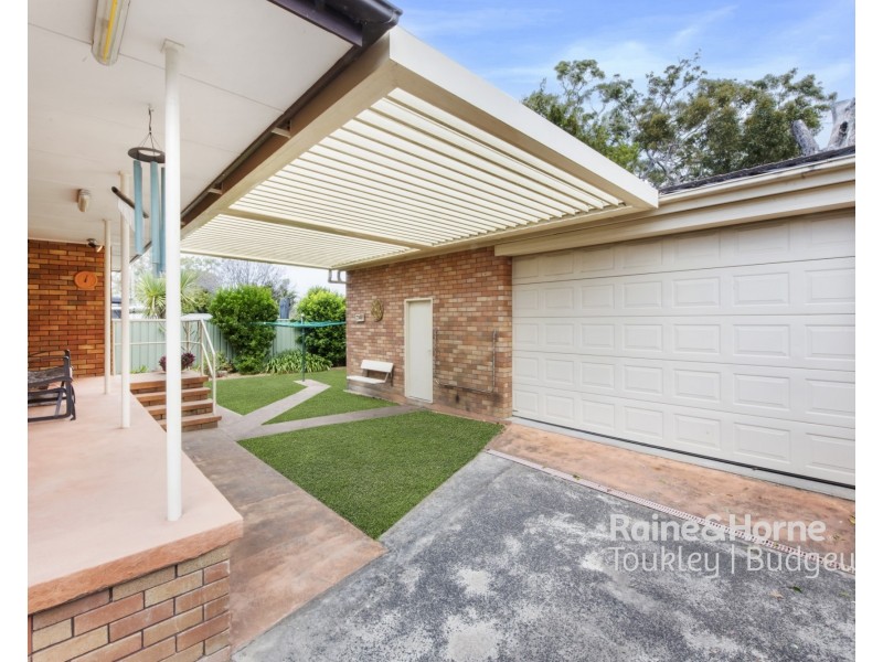 54 Sunrise Avenue, Budgewoi NSW 2262