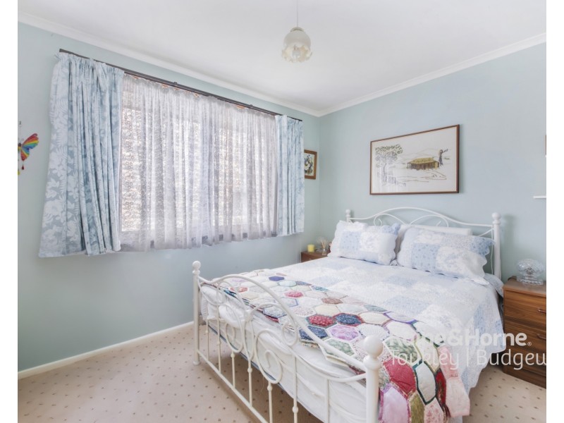 54 Sunrise Avenue, Budgewoi NSW 2262